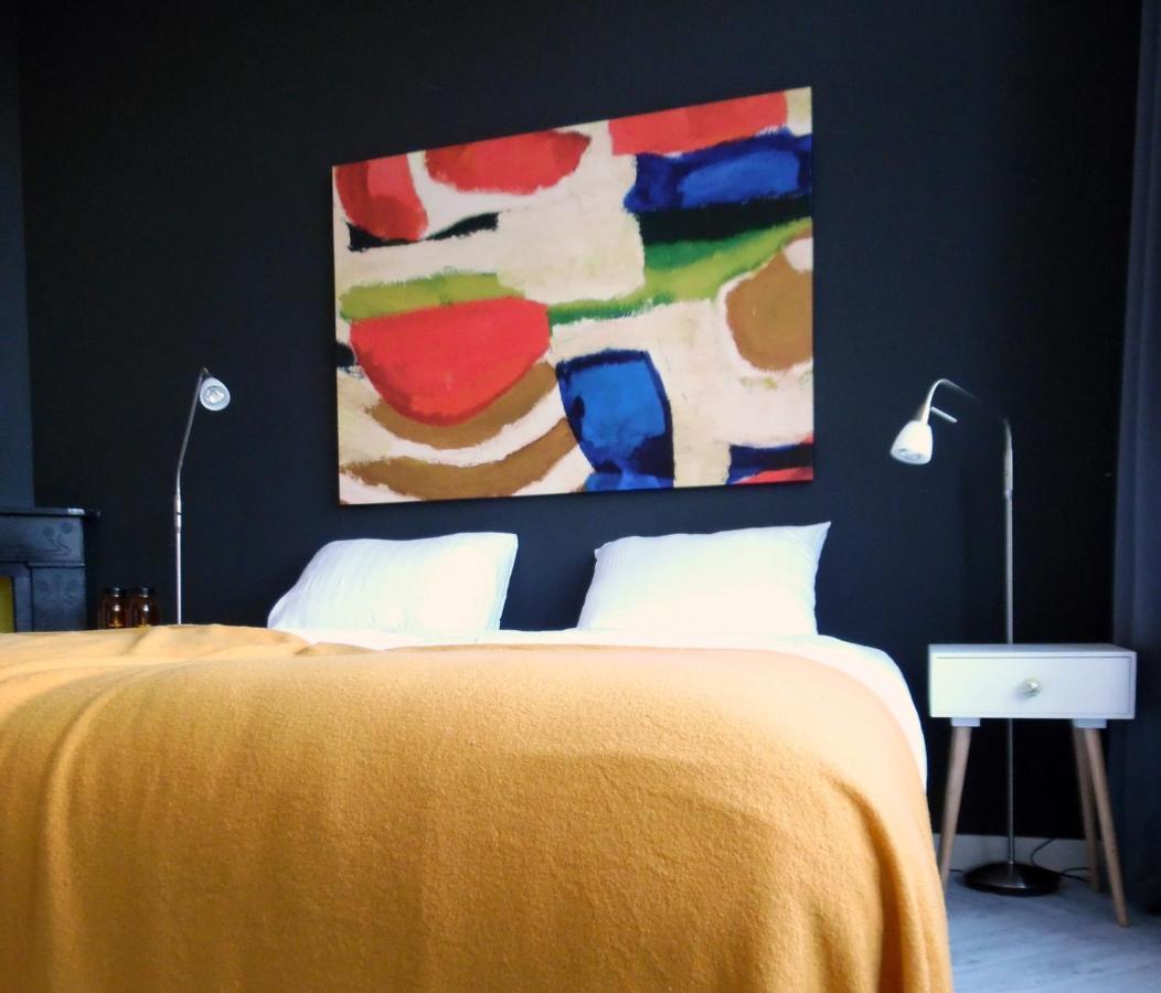 Hus Panzió Leeuwarden Kültér fotó